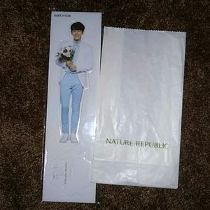 Nature Republic EXO Baekhyun Stand